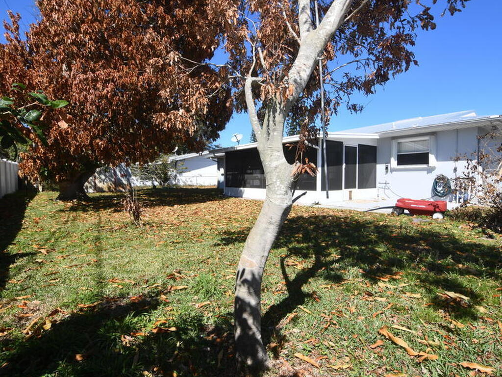 839 Angle Street, Palm Bay, FL 32905