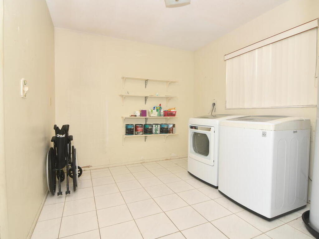 839 Angle Street, Palm Bay, FL 32905