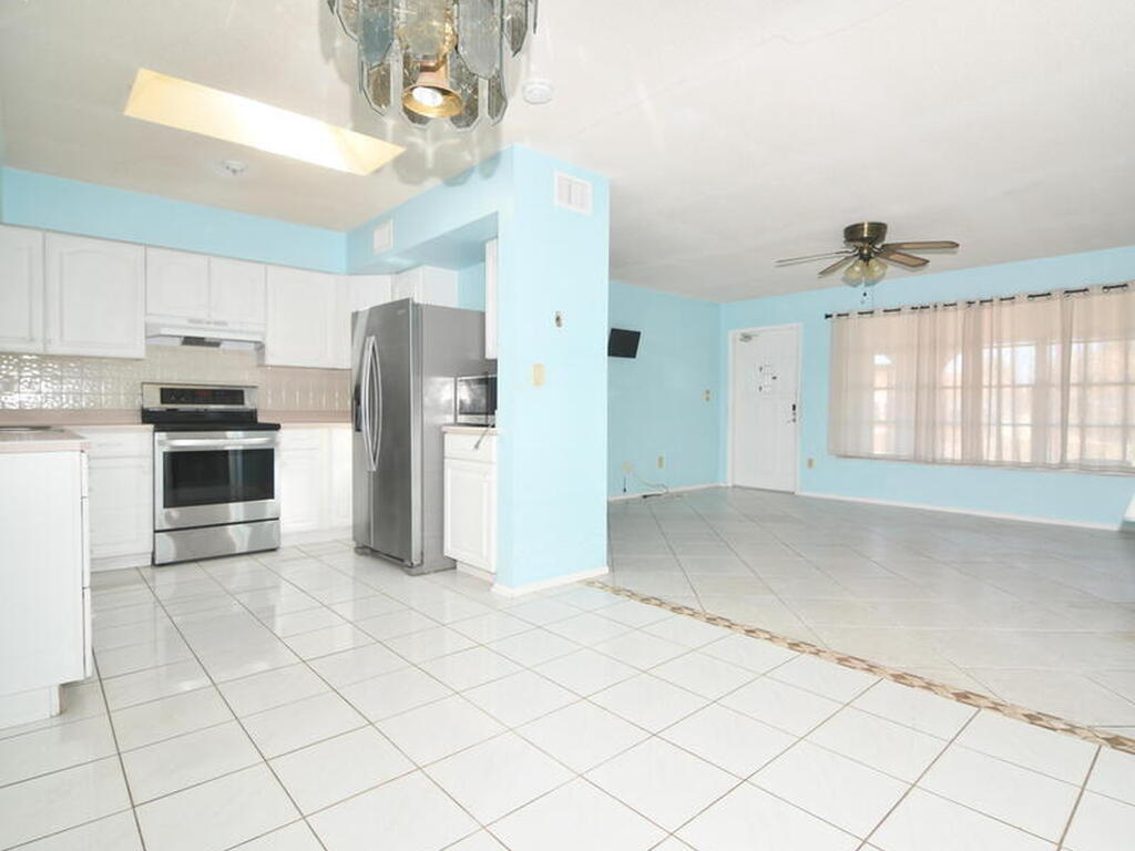 839 Angle Street, Palm Bay, FL 32905