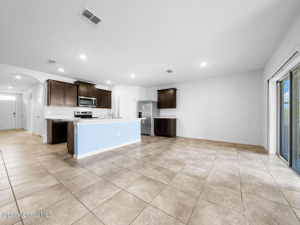 549 Lafayette Street, Palm Bay, FL 32908