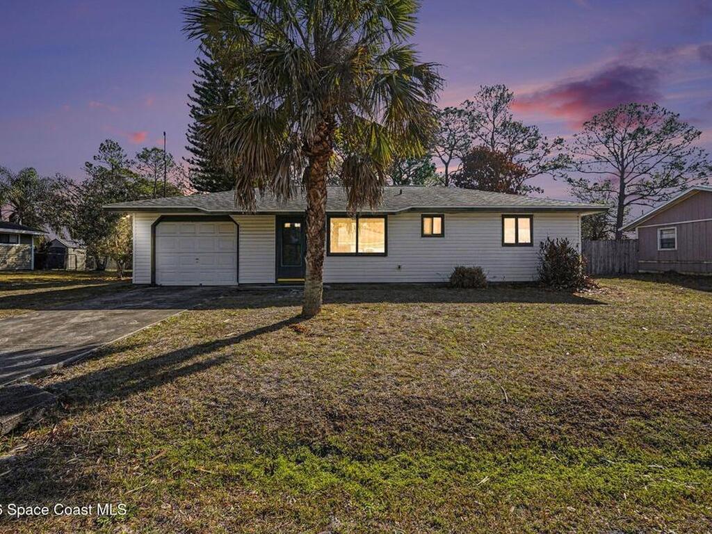 213 Bayshore Avenue, Palm Bay, FL 32907