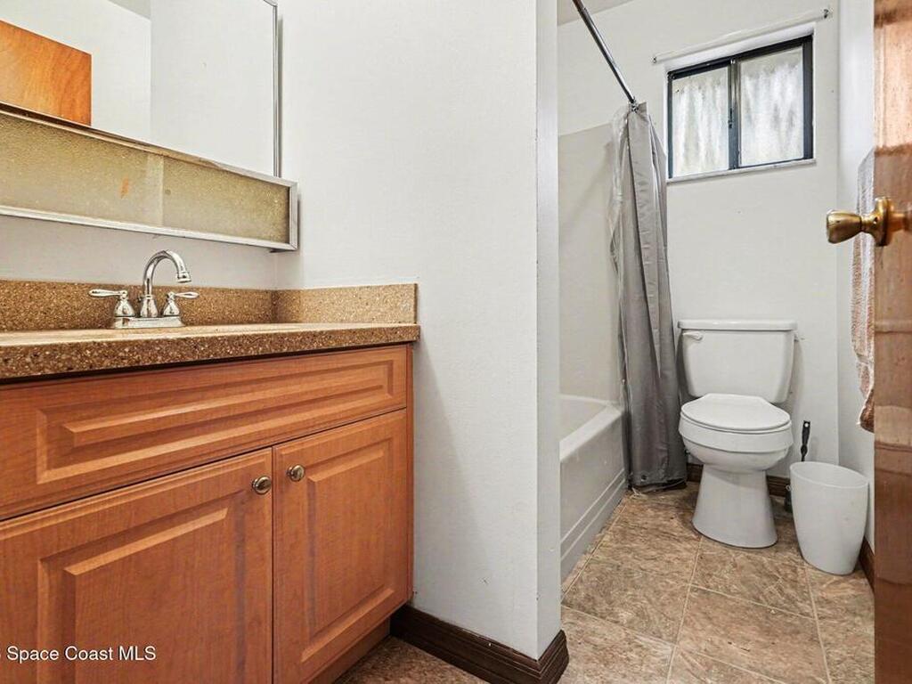 213 Bayshore Avenue, Palm Bay, FL 32907