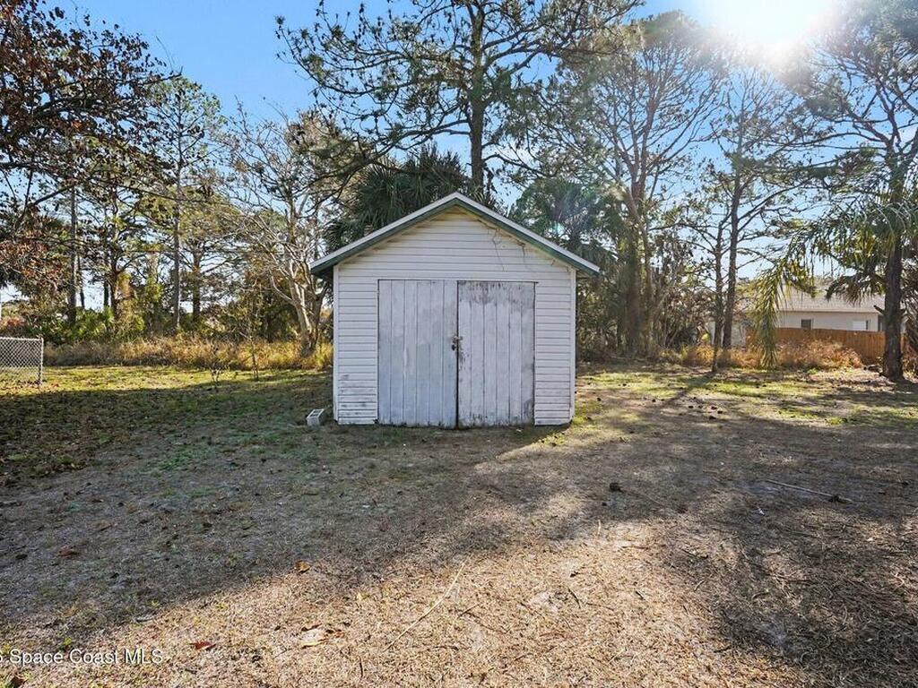 213 Bayshore Avenue, Palm Bay, FL 32907