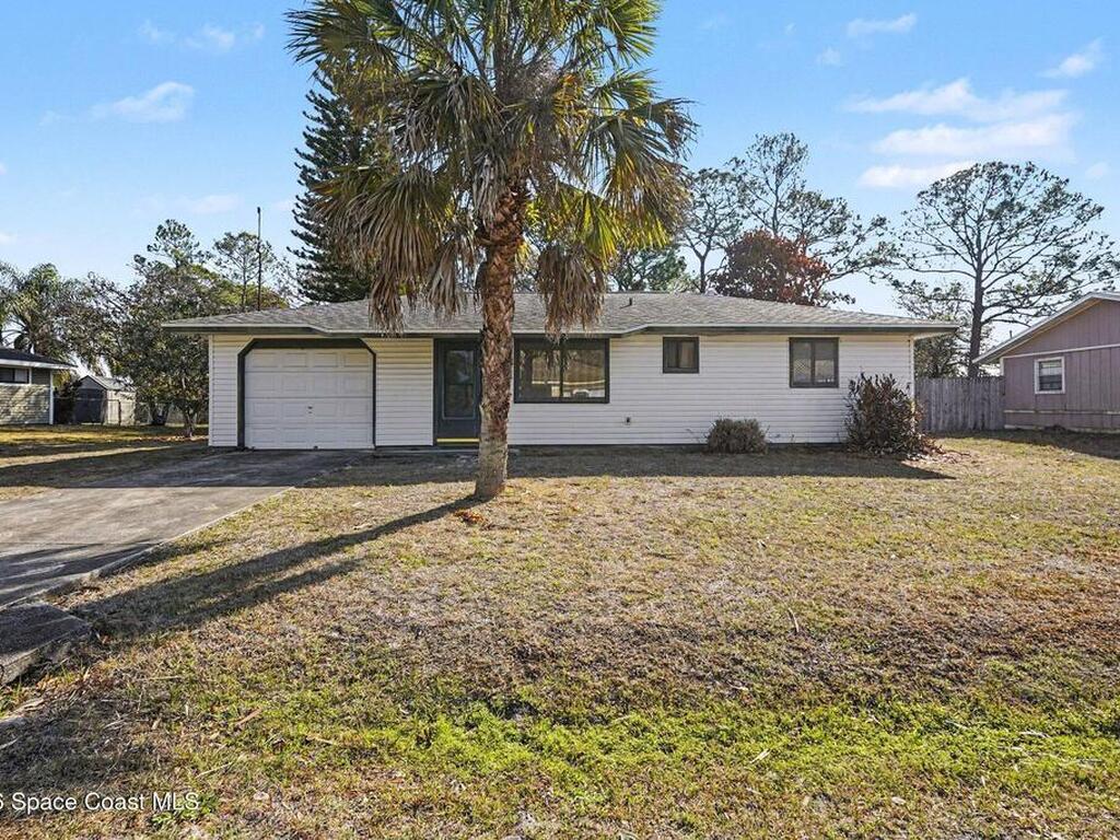 213 Bayshore Avenue, Palm Bay, FL 32907