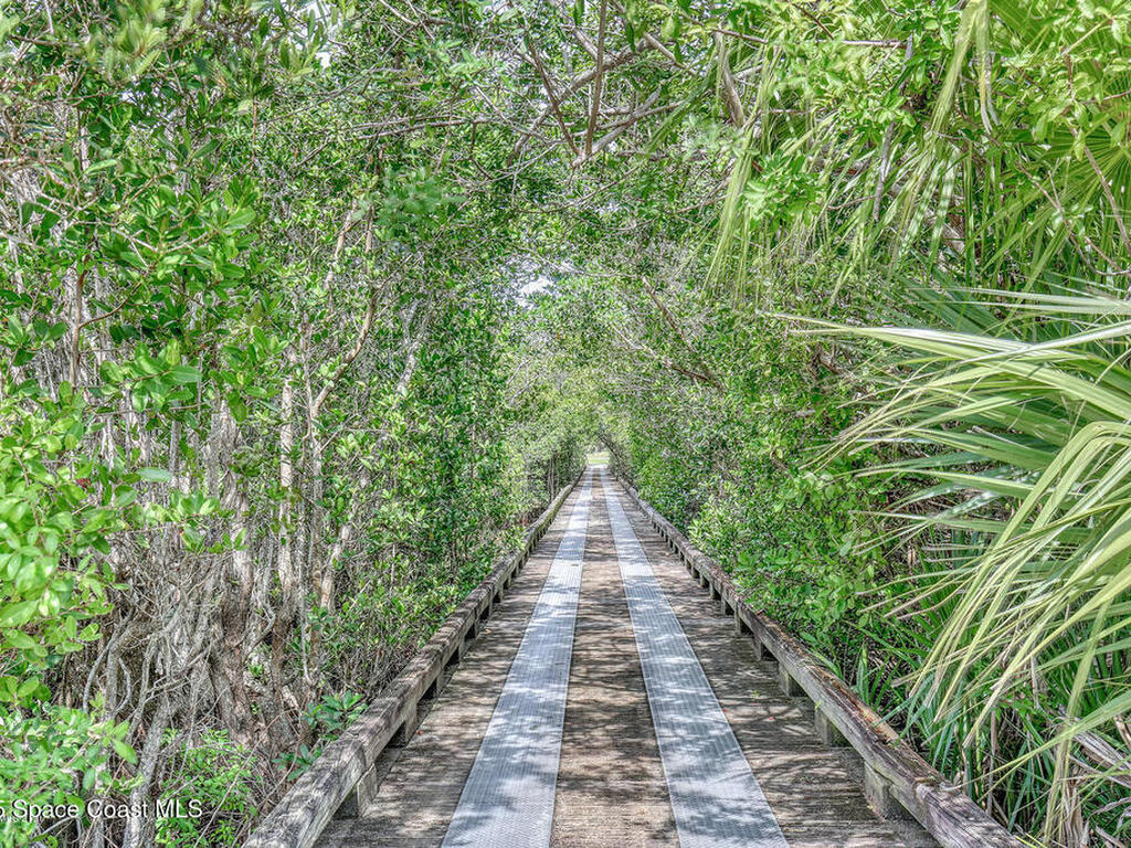 837 Aquarina Boulevard, Melbourne Beach, FL 32951