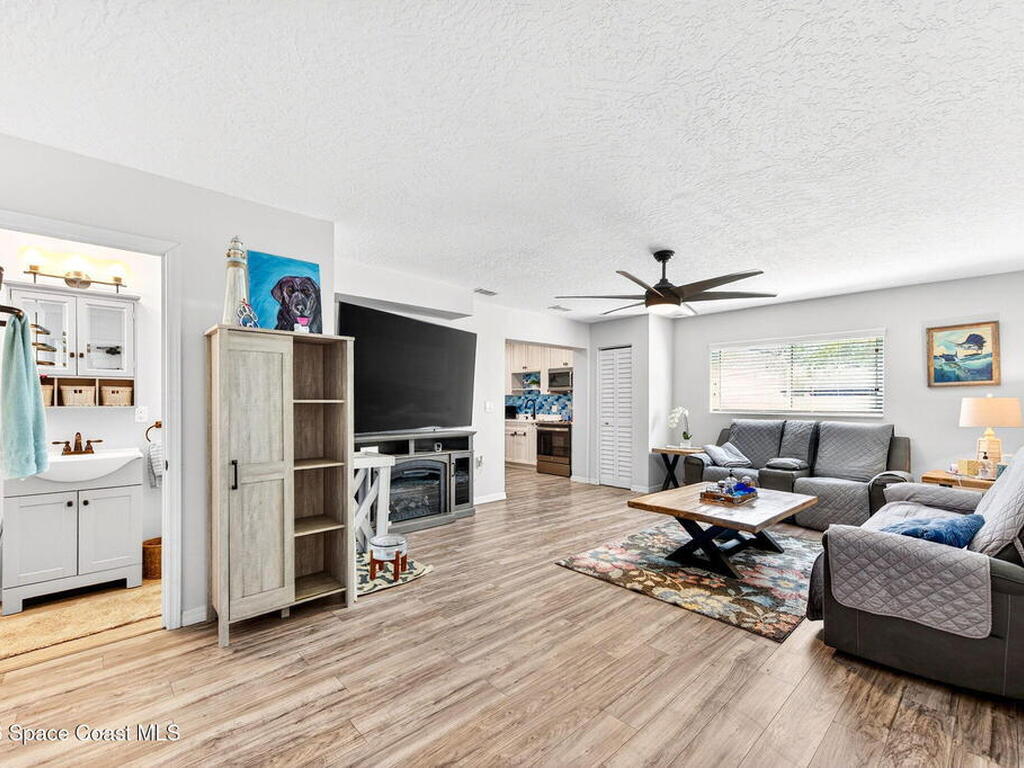 1810 S Park Avenue, Melbourne, FL 32901