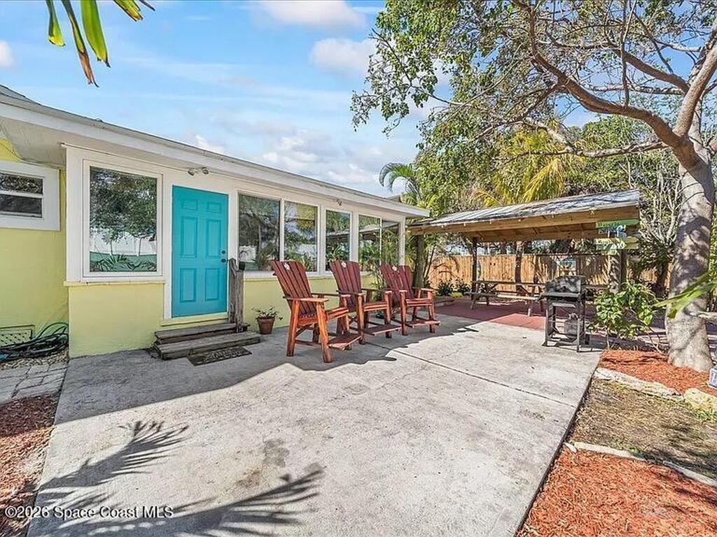 217 S Orlando Avenue, Cocoa Beach, FL 32931