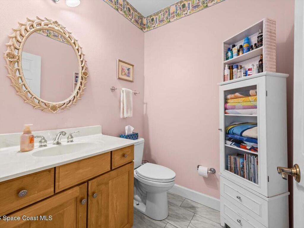 580 42nd Court, Vero Beach, FL 32968