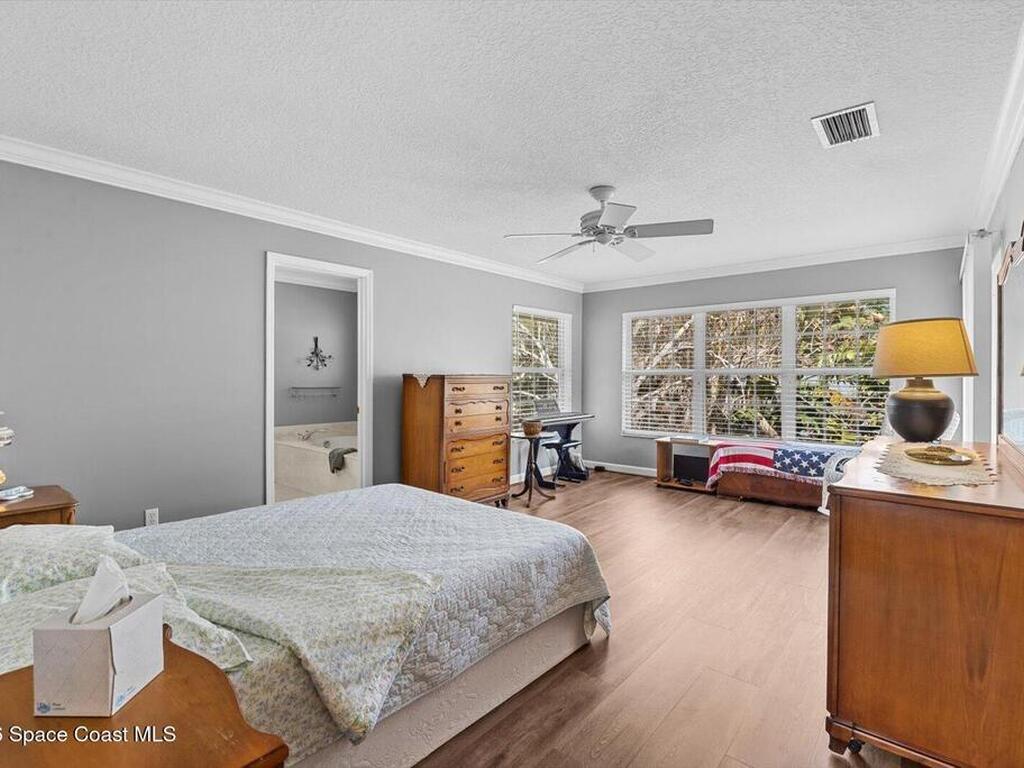 580 42nd Court, Vero Beach, FL 32968