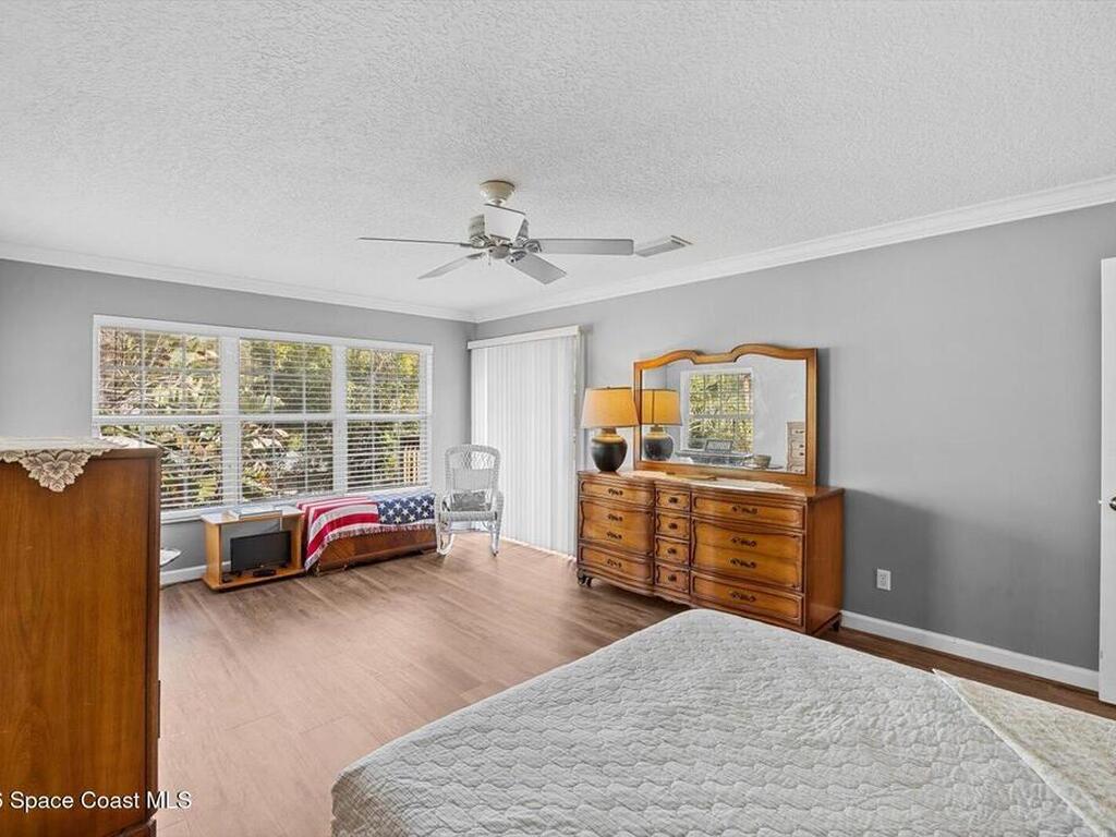 580 42nd Court, Vero Beach, FL 32968