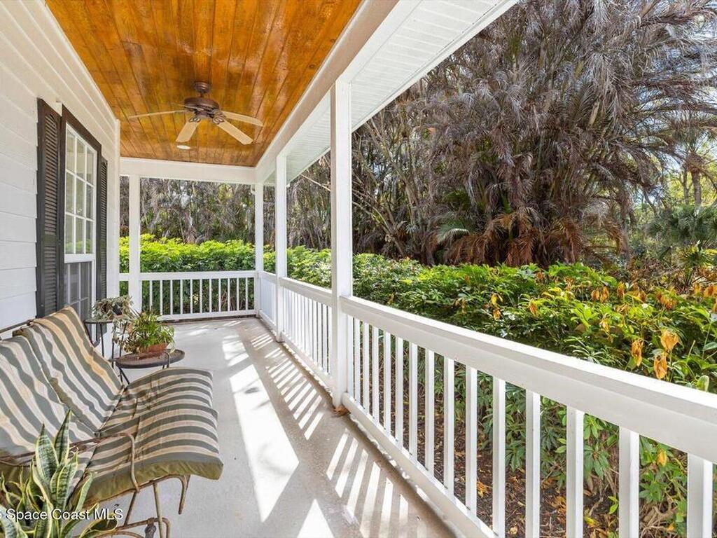 580 42nd Court, Vero Beach, FL 32968