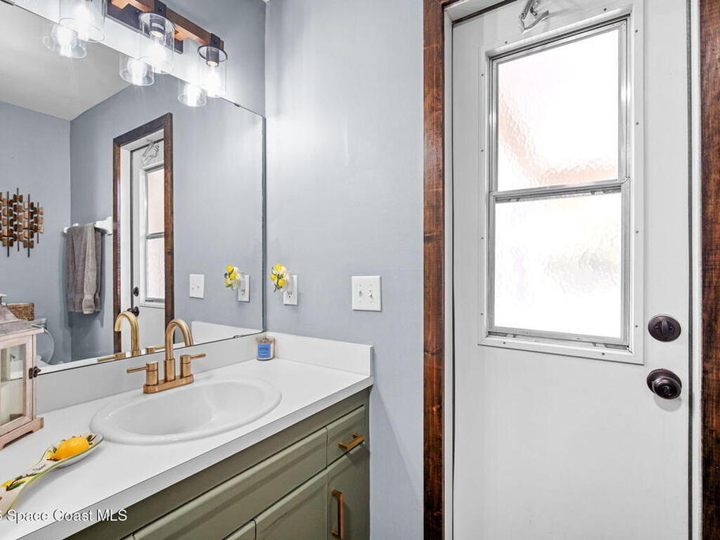 6220 Golfview Avenue, Cocoa, FL 32927