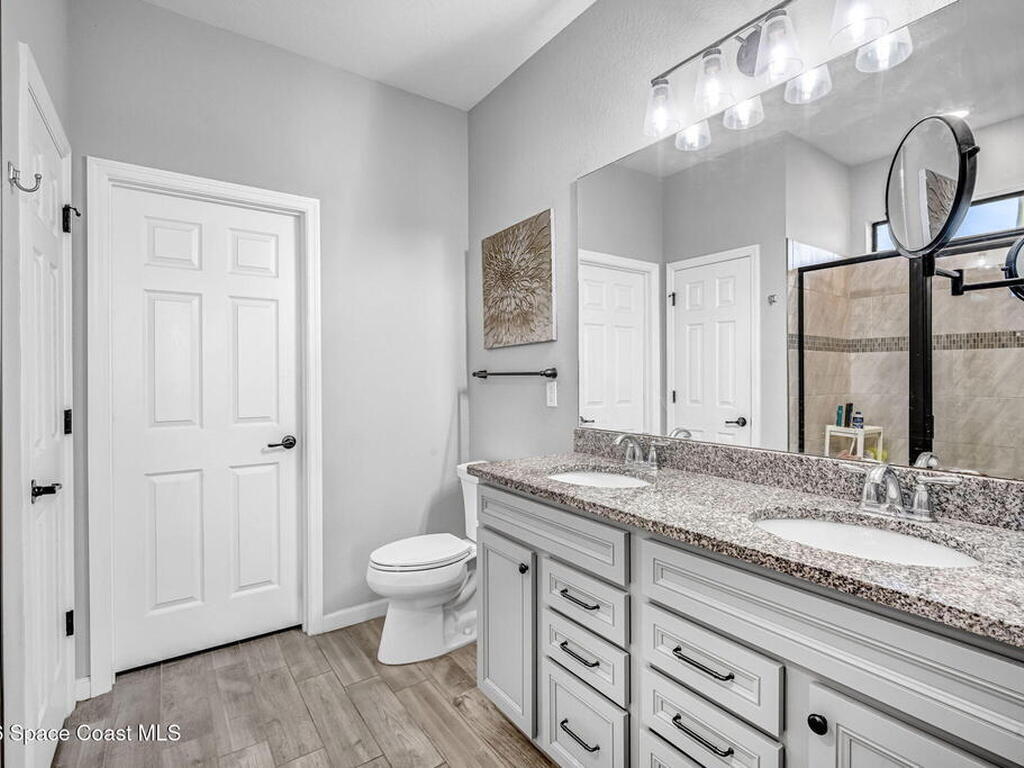 5218 Jasper Square, Vero Beach, FL 32967