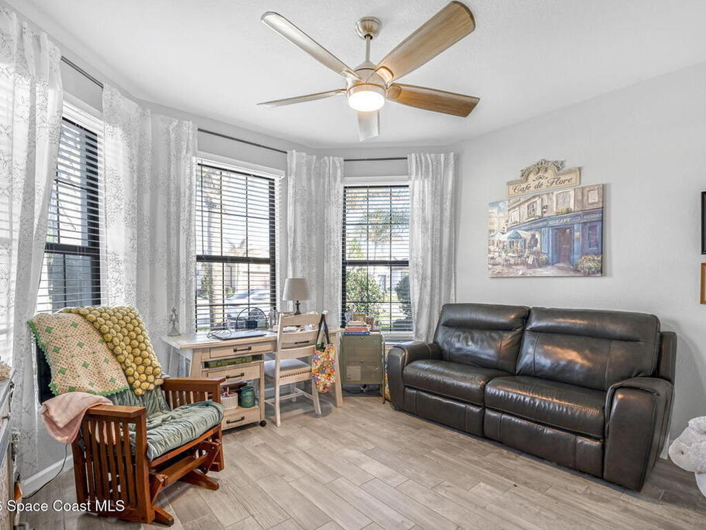 5218 Jasper Square, Vero Beach, FL 32967