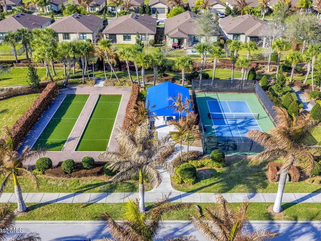 5218 Jasper Square, Vero Beach, FL 32967