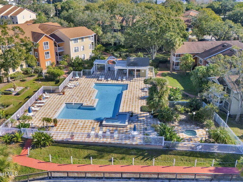 225 S Tropical Trail, Merritt Island, FL 32952