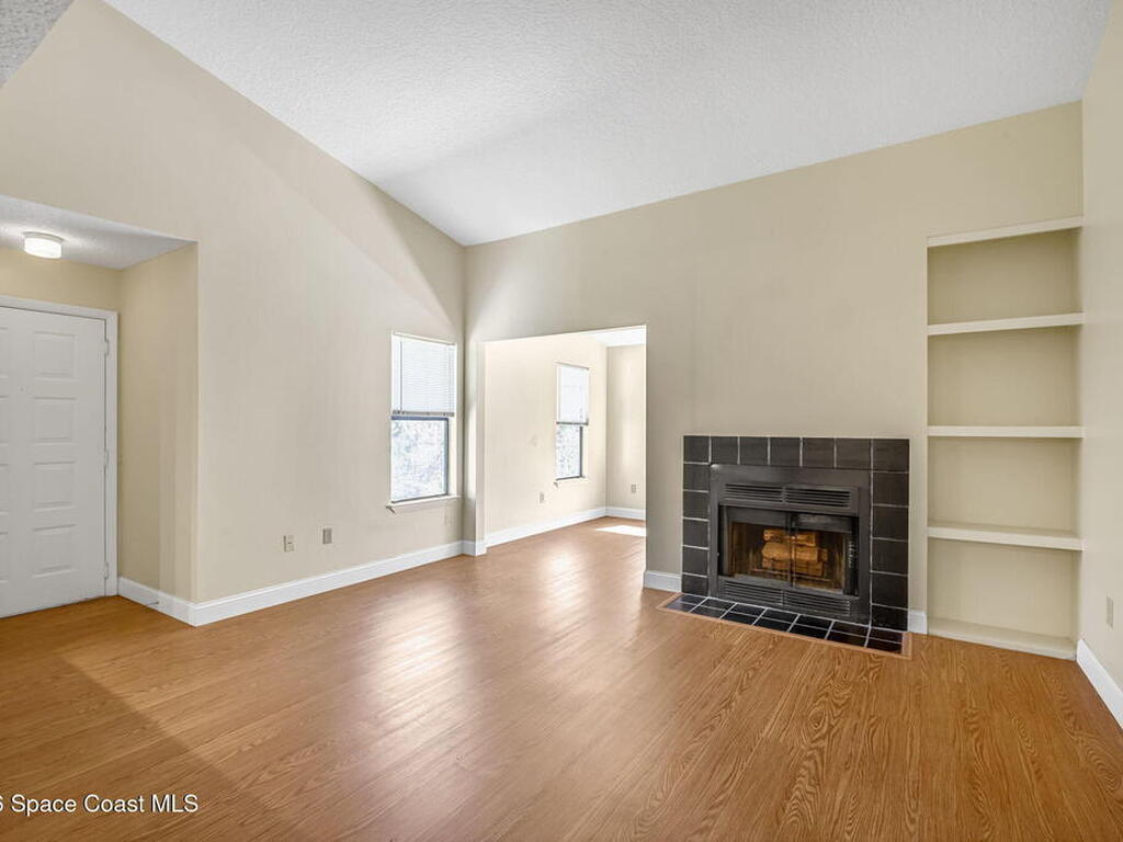 225 S Tropical Trail, Merritt Island, FL 32952