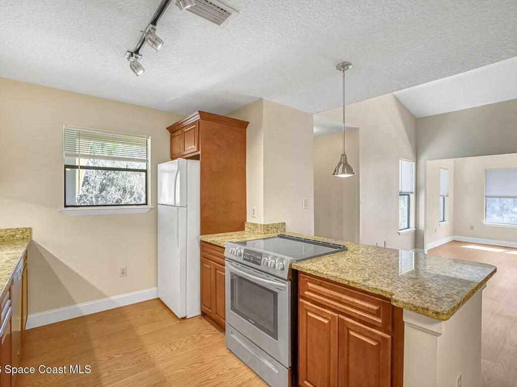 225 S Tropical Trail, Merritt Island, FL 32952