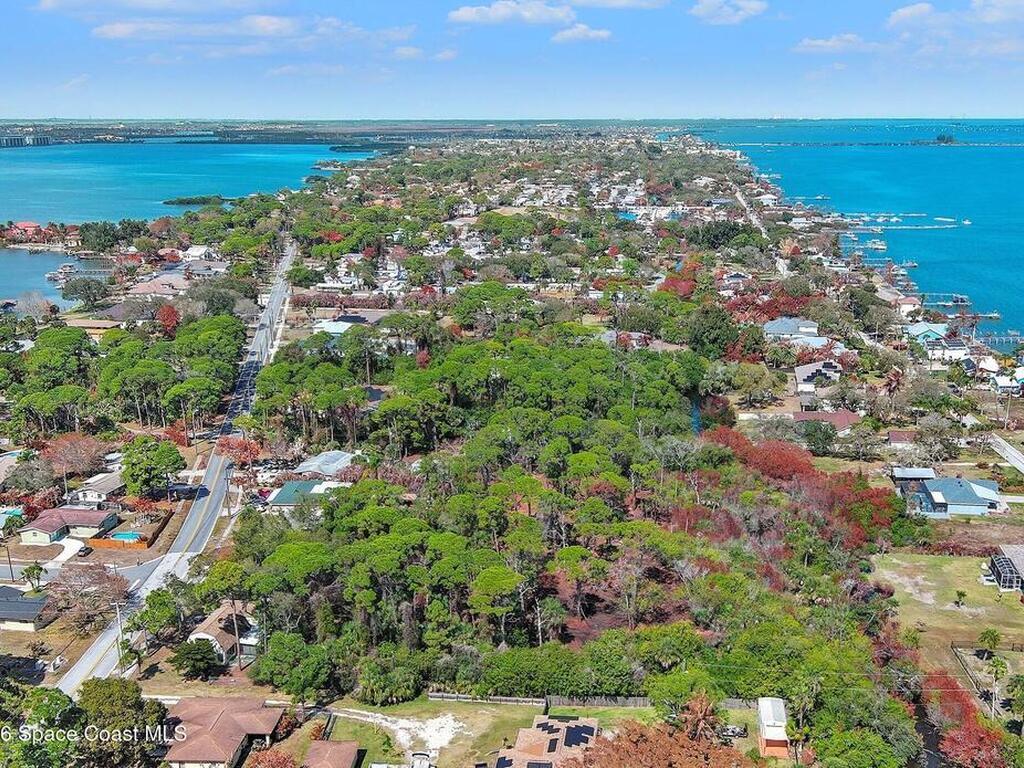 Via Roma, Merritt Island, FL 32952