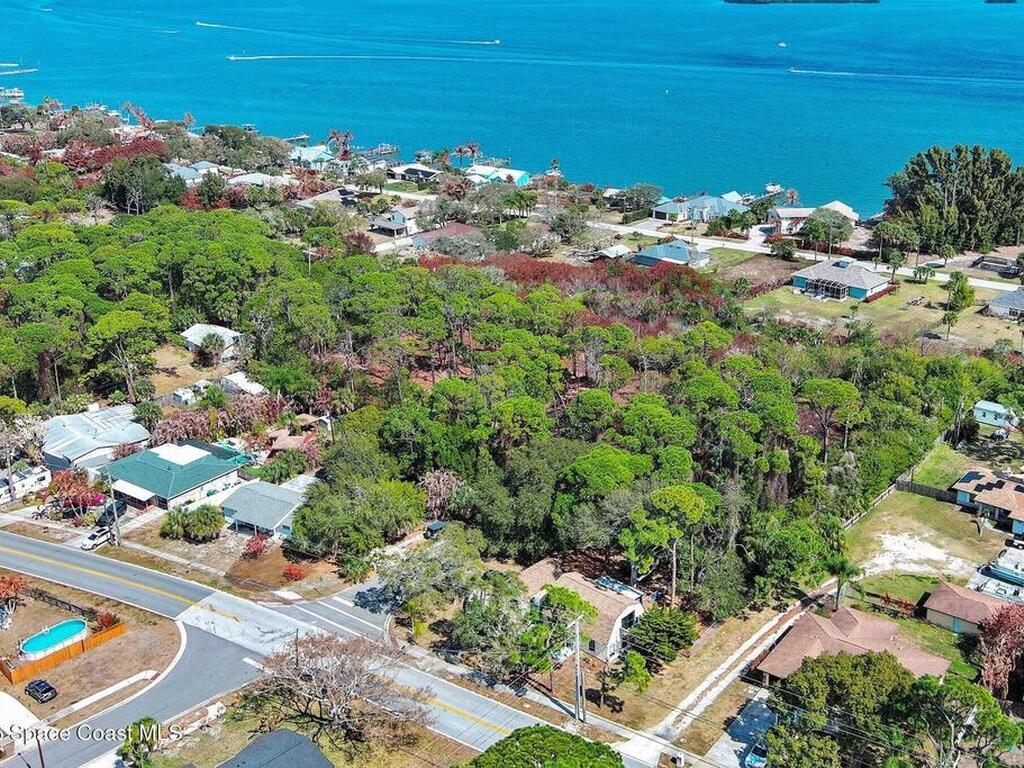 Via Roma, Merritt Island, FL 32952