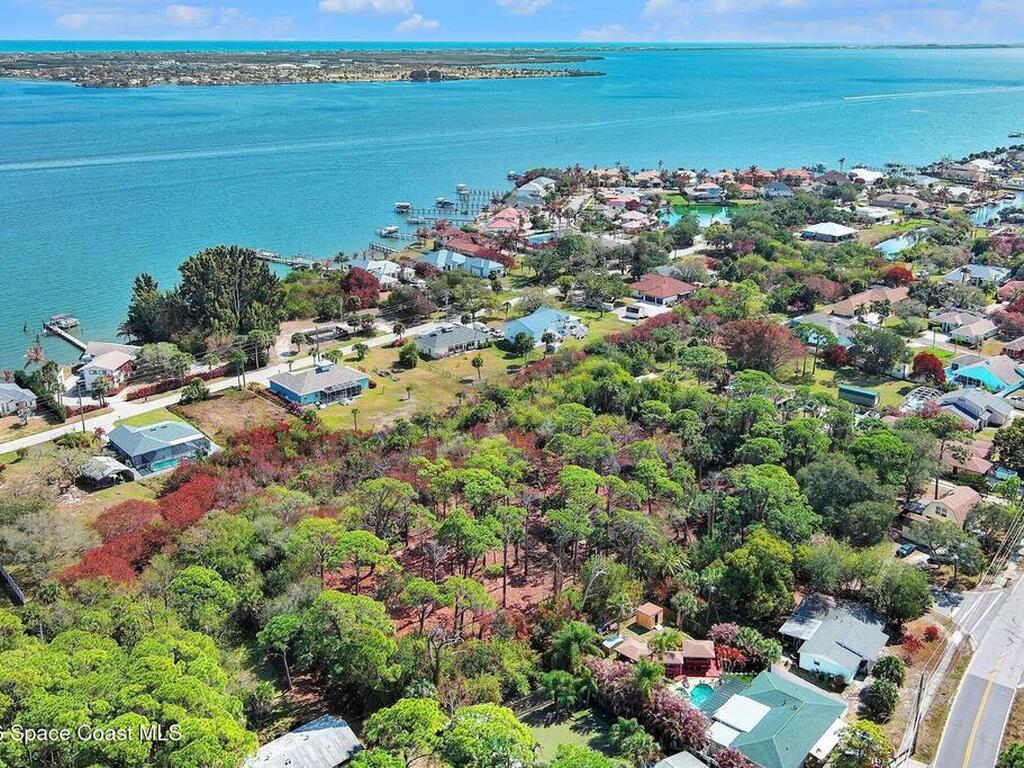 Via Roma, Merritt Island, FL 32952