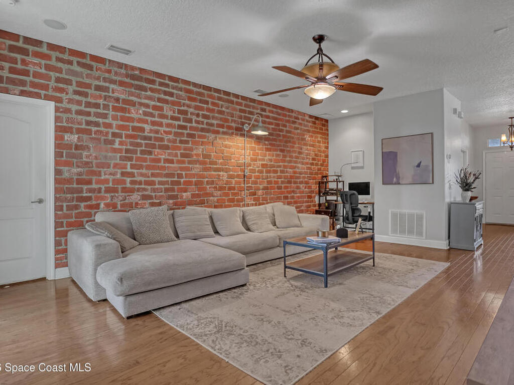 1410 Bridgeport Circle, Rockledge, FL 32955