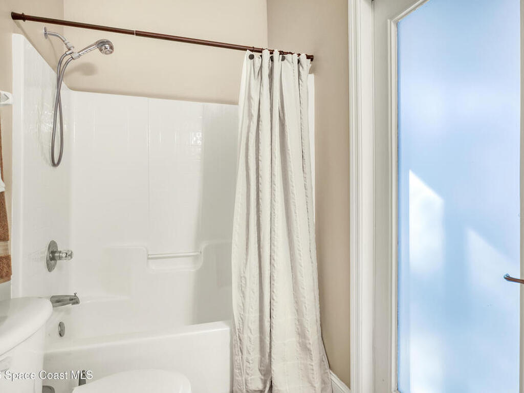 1410 Bridgeport Circle, Rockledge, FL 32955