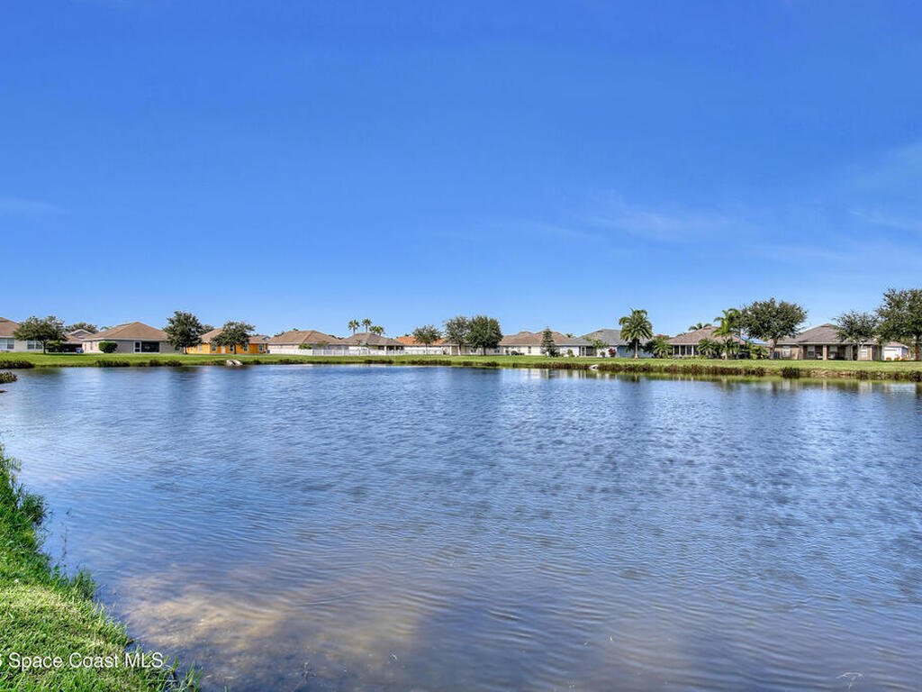 1410 Bridgeport Circle, Rockledge, FL 32955