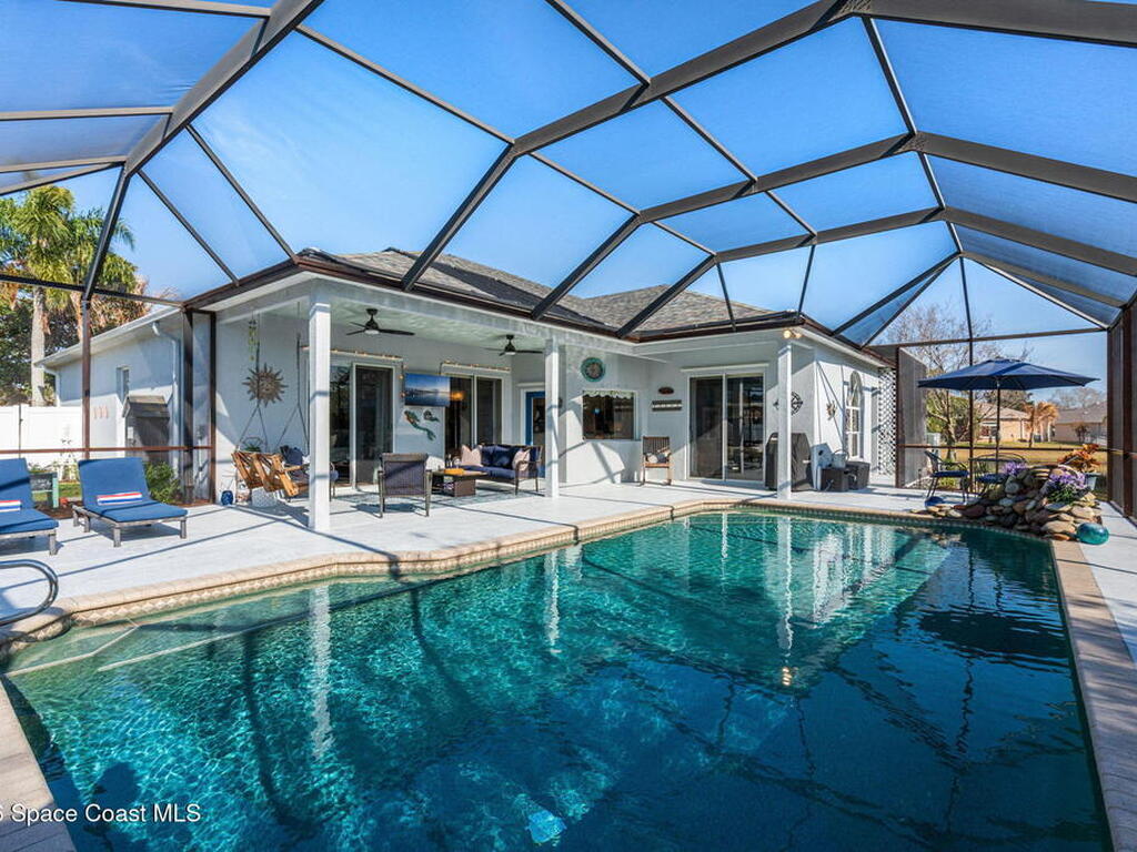 4638 Alamanda Drive, Melbourne, FL 32940