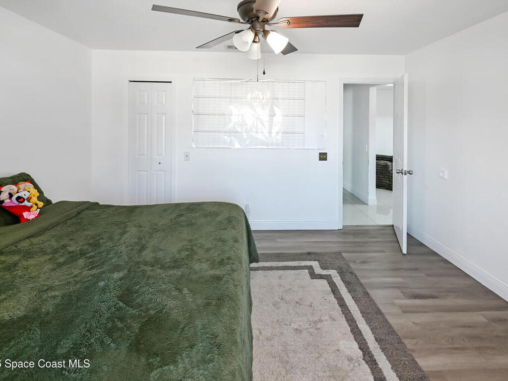 1060 Mina Avenue, Palm Bay, FL 32907