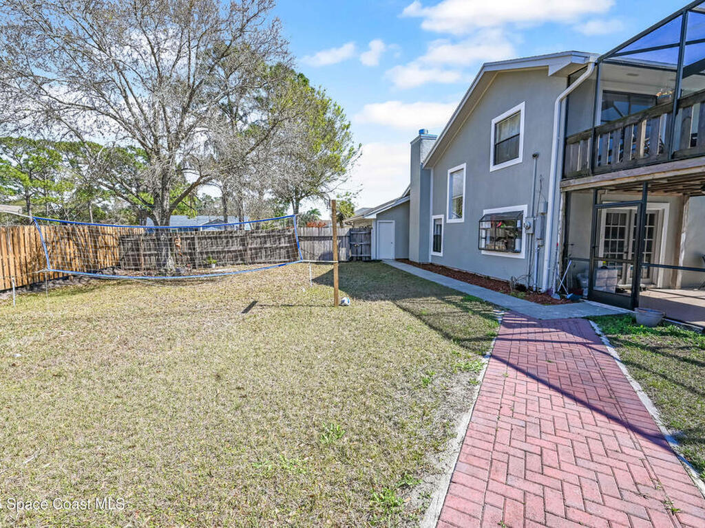 1060 Mina Avenue, Palm Bay, FL 32907