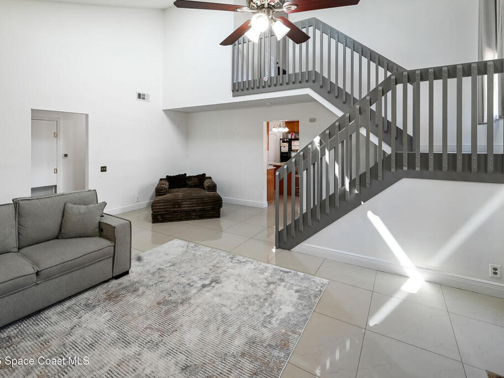 1060 Mina Avenue, Palm Bay, FL 32907