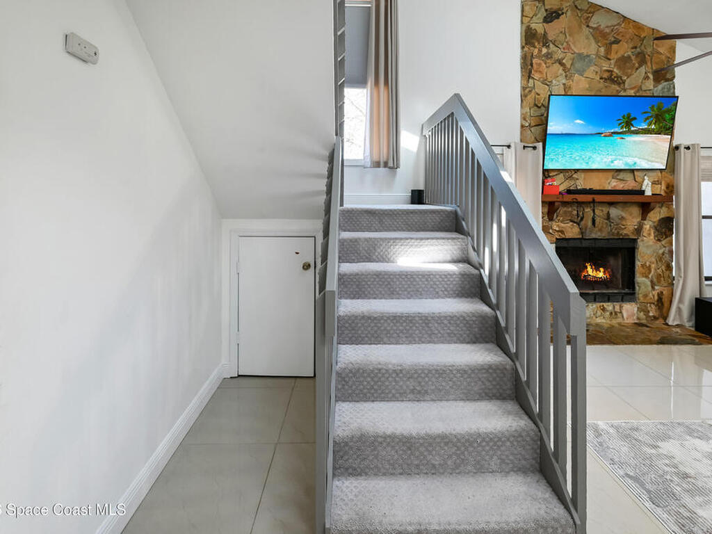 1060 Mina Avenue, Palm Bay, FL 32907