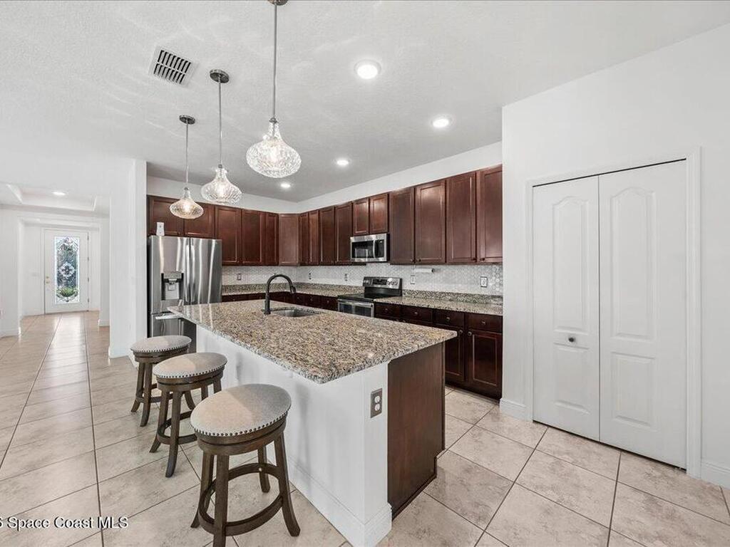 2407 Fallon Boulevard, Palm Bay, FL 32907