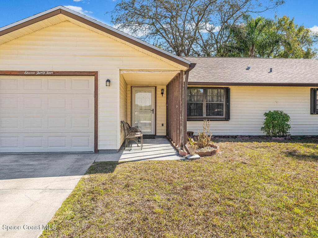 1134 37th Avenue, Vero Beach, FL 32968