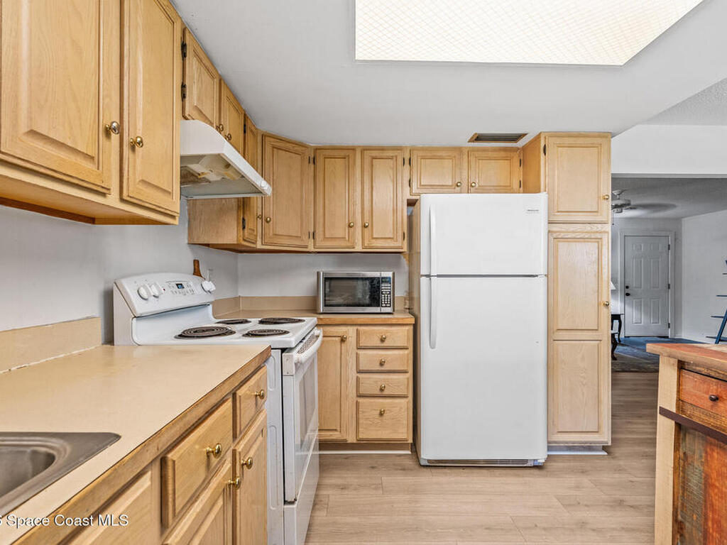 1134 37th Avenue, Vero Beach, FL 32968