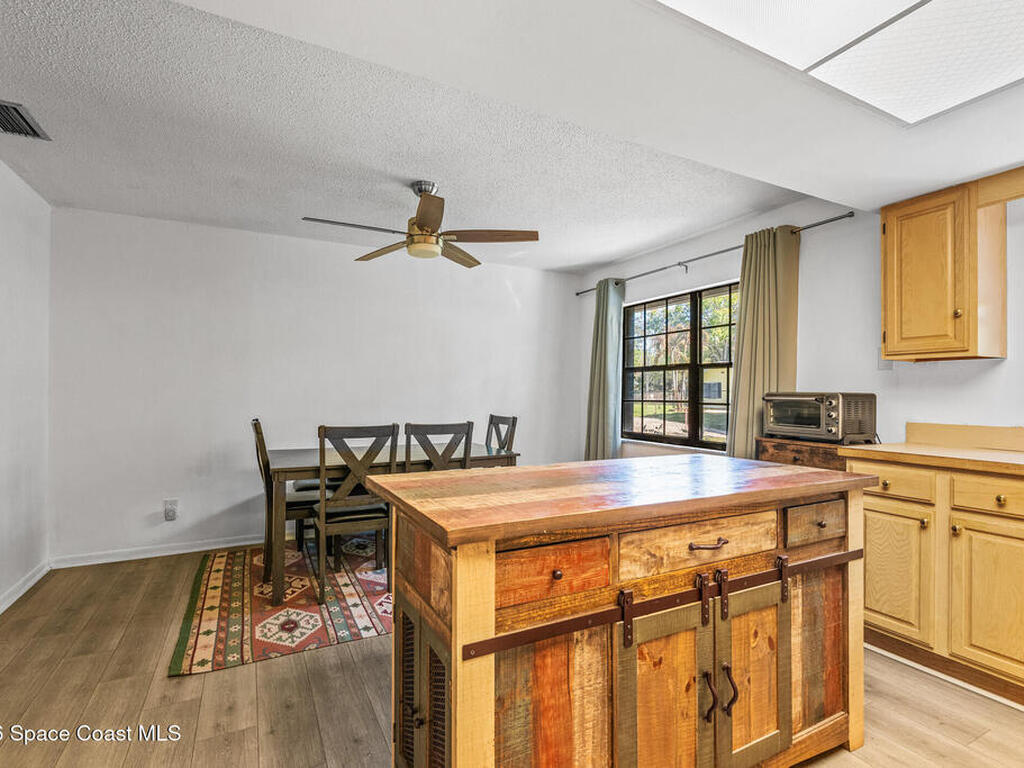 1134 37th Avenue, Vero Beach, FL 32968