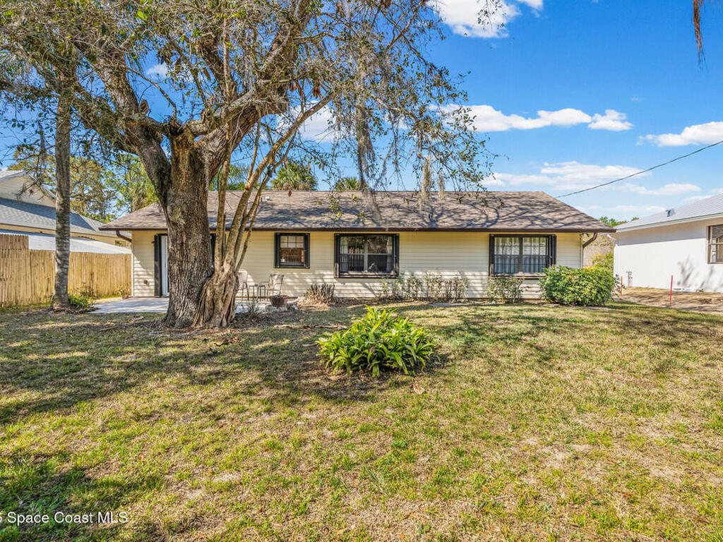 1134 37th Avenue, Vero Beach, FL 32968