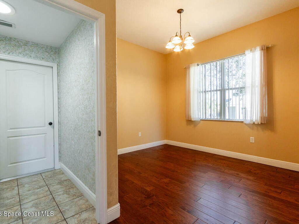 513 Hollow Glen Drive, Titusville, FL 32780