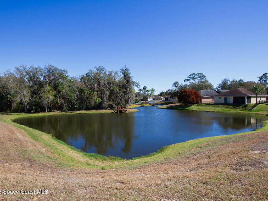 513 Hollow Glen Drive, Titusville, FL 32780