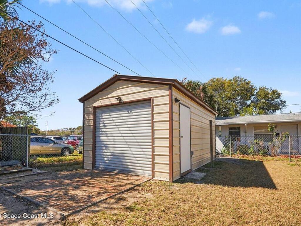 15 E Avenue A, Melbourne, FL 32901