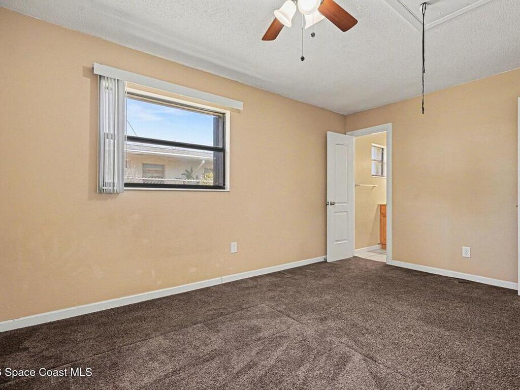 15 E Avenue A, Melbourne, FL 32901