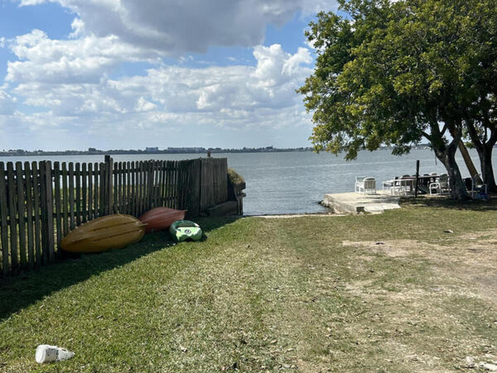 180 Richards Road, Melbourne Beach, FL 32951