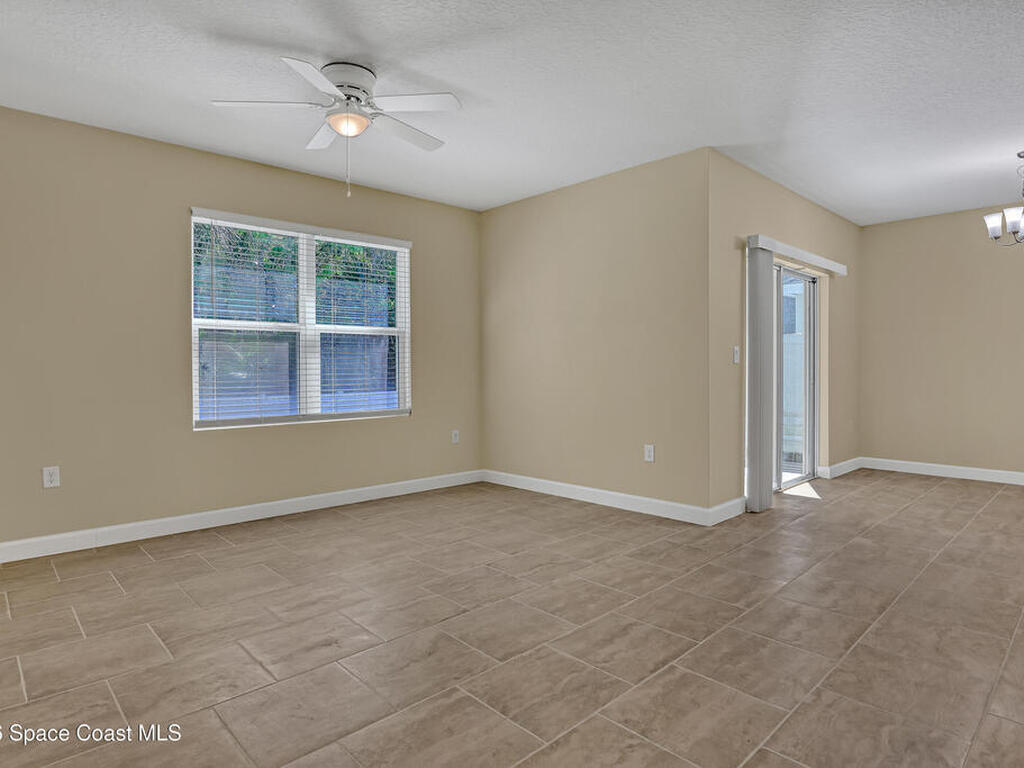 2605 Falcon Lane, Mims, FL 32754