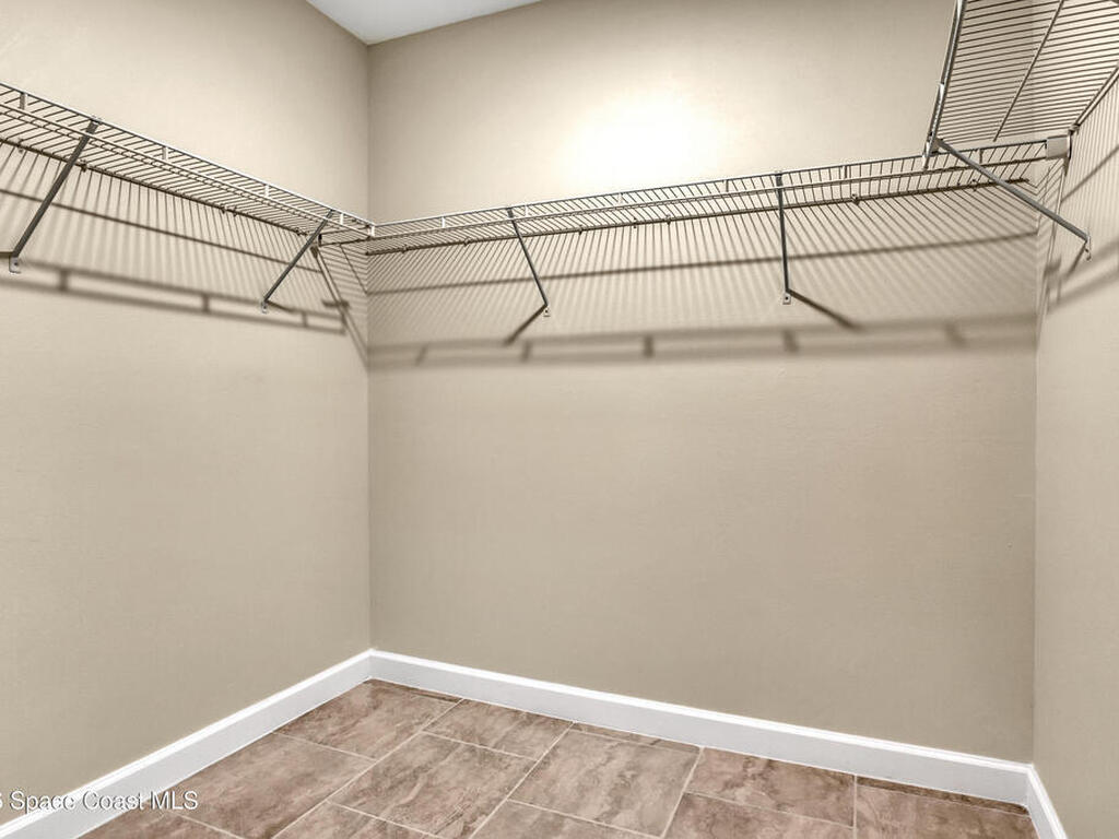 2605 Falcon Lane, Mims, FL 32754