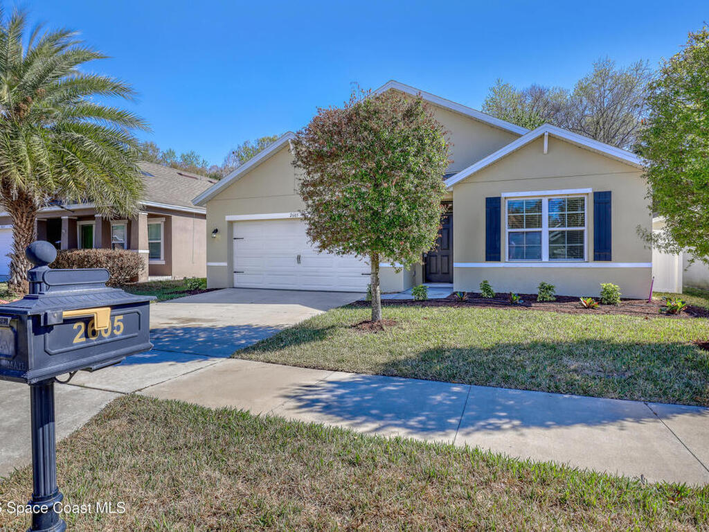 2605 Falcon Lane, Mims, FL 32754