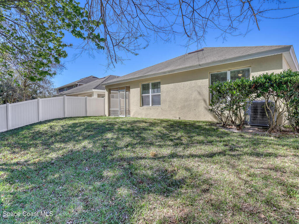 2605 Falcon Lane, Mims, FL 32754