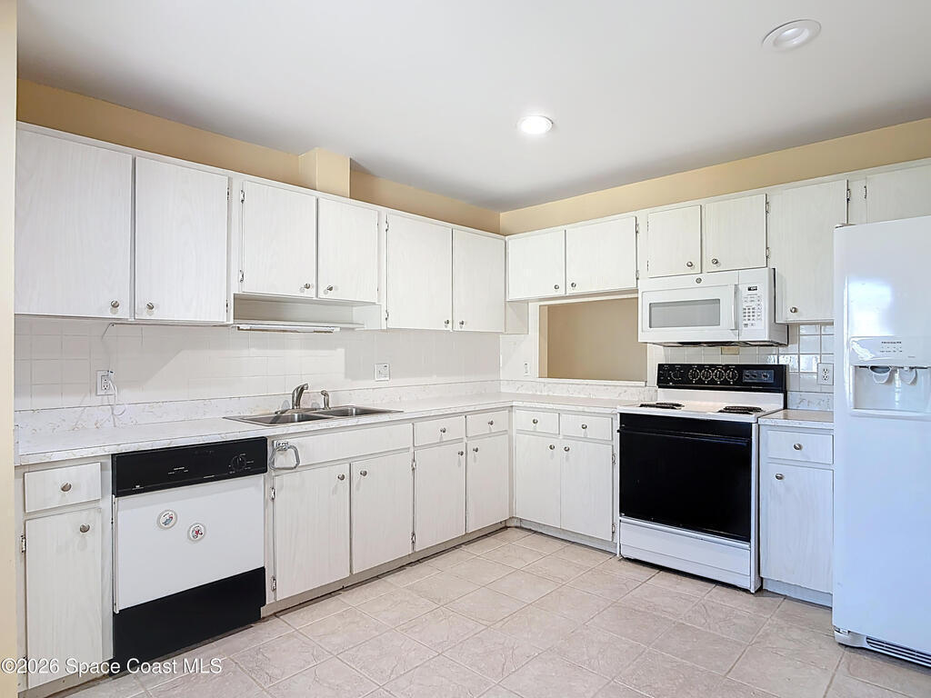 24 Stymie Lane, New Smyrna, FL 32168