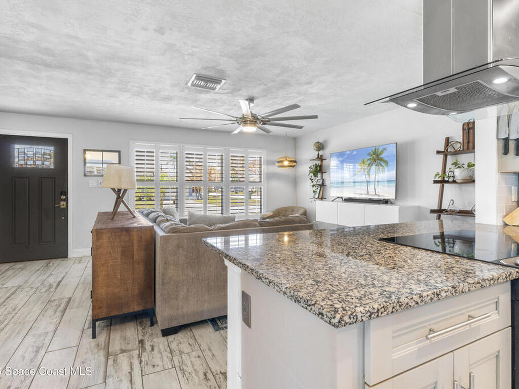 250 Harbour Drive, Indian Harbour Beach, FL 32937