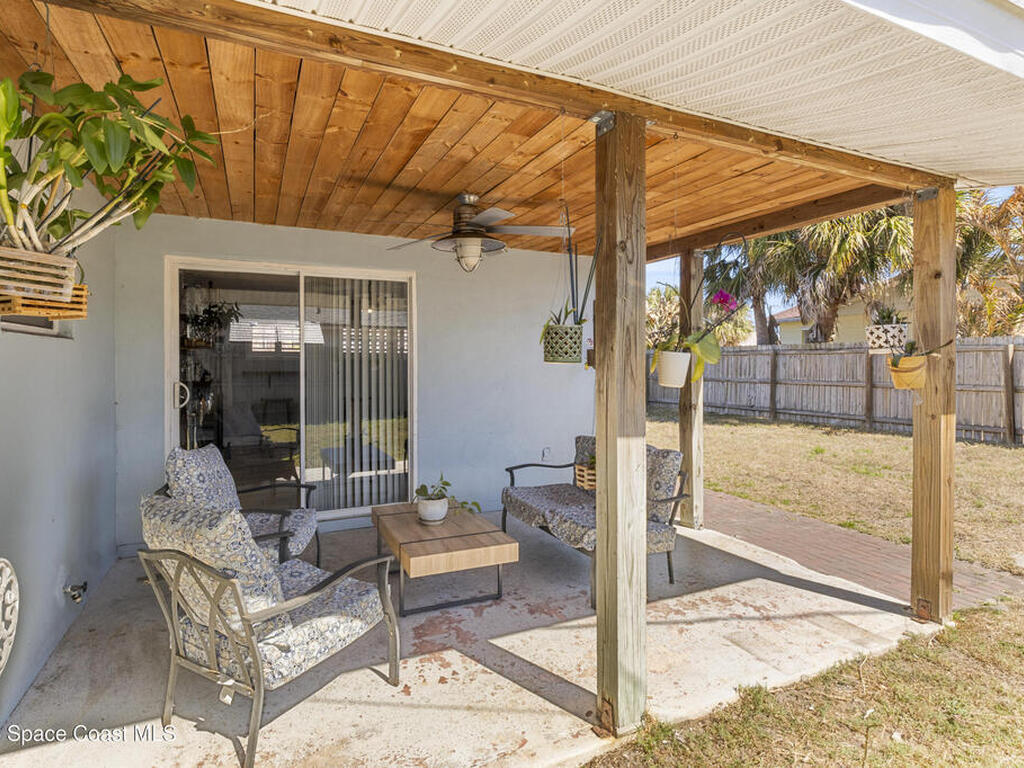 250 Harbour Drive, Indian Harbour Beach, FL 32937